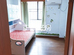 D9A72C3A-69F7-40F1-83E4-72ADF56EDDE8