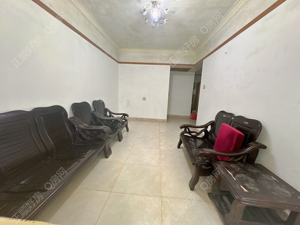 64213296-E4FB-4EAD-B662-8D582921042F