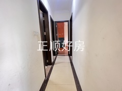 7B5AF19B-172E-40B5-BE47-6875E857BC38