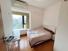 EB41A94B-6AC0-46C5-9218-9D6D8384049C