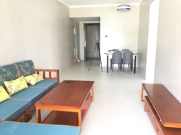 6F85F65E-2F38-41C3-A2A4-1548D25771E5