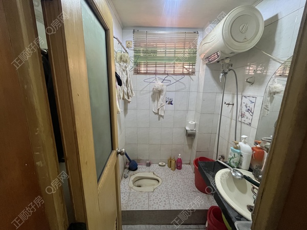 BA1DD968-CD83-484D-BE0B-59917FFA83EE