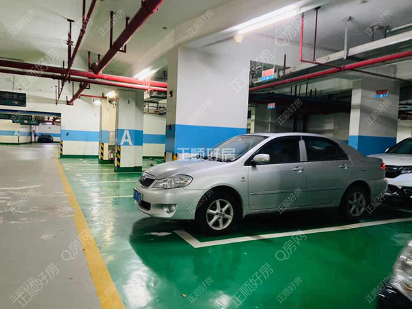 FC18AEE6-083C-427F-9E60-677328D1F8E9