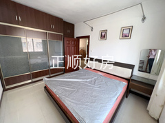 FEA70870-5850-4DD1-BC8B-FC3C12F49D76