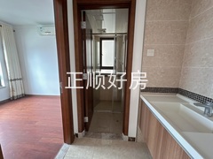 71876725-50AC-4AC8-AA34-CB0A17EF1615