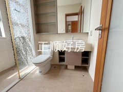 一楼卫生间