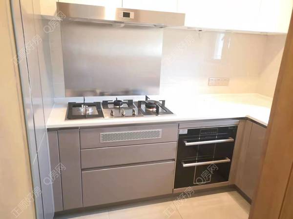 7A6289B7-FA83-4EE9-9E30-B09DF1CA9EB1