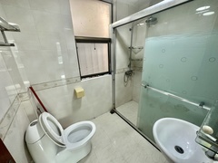 55293348-3EEF-4706-9C25-4CF7CF6524BE