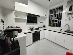 AC310926-5817-48C0-A1E7-B024F4B6C870