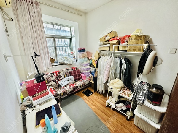 8546CFF4-14A7-4BC7-A0D1-7117047788FC