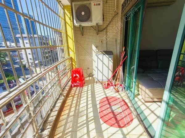 25e9dc81ce54cc2a4b4350b8d5b6d44f