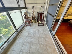 FE7EB8A5-529E-453B-9BF3-BFB634035583