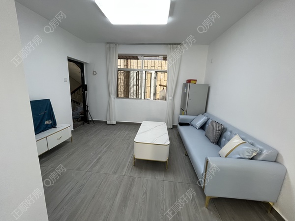 FF1910C5-5E87-4D88-BC6E-0B8763E0E9BE