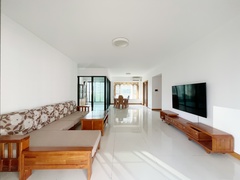 2087053D-A72B-4ECC-8DBB-7E512AF52F68