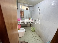 EE55F2D4-957C-4681-B0D9-99F24B9EC3B7