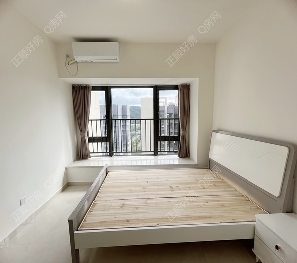 e06e09afaf90012c0e8c2f62e2c6887e