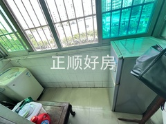 8826B74B-A6F6-4BD8-B552-9697D3751E6C