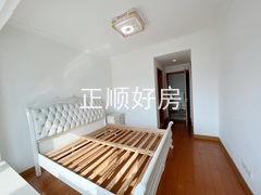 次卧