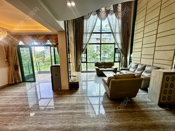 VR看房