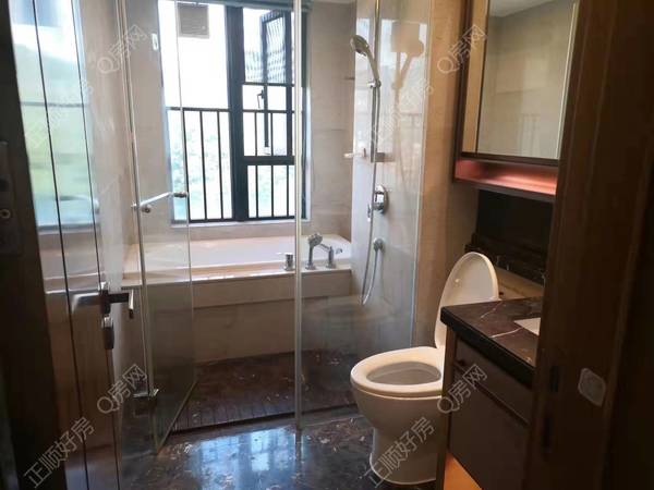 6E844085-AA12-4D23-808F-809E02D66953