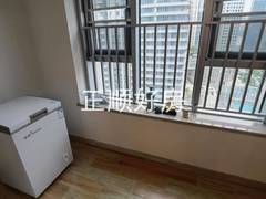 3D40A769-BC54-464D-985C-C2D518C5F607