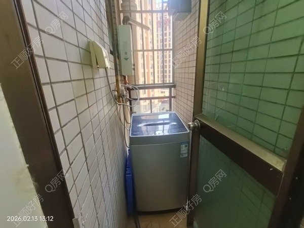 780