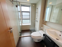 5A8D7F0D-E3DD-4763-ADC8-55F7D8A040CB