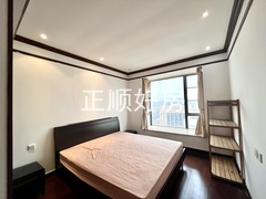 348B461C-C2D7-4001-8ECF-D58FEFD3FD39