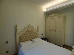 A0911085-880D-406A-A1A3-7554DFBDC273