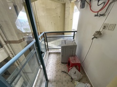 house_img