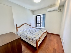 3DD3F25B-70CB-4AD7-8847-8186A894AADF