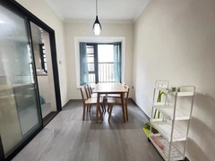 ef996b88f6f5a1a3c4949c82fde1524e