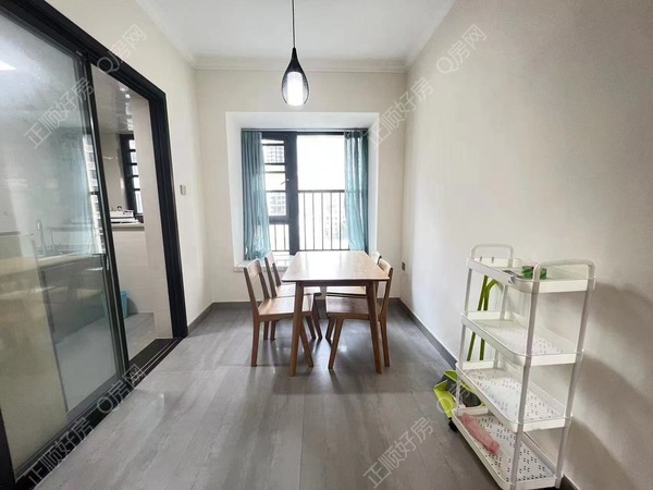 ef996b88f6f5a1a3c4949c82fde1524e