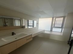 2A02A0AB-5313-418A-833D-1B465AFB25A2