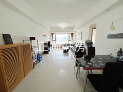 0E7411ED-792F-4F0E-8390-401304CAEB3F