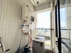 CF5265A6-84B5-4A46-9BBA-B6613ACDD0A4