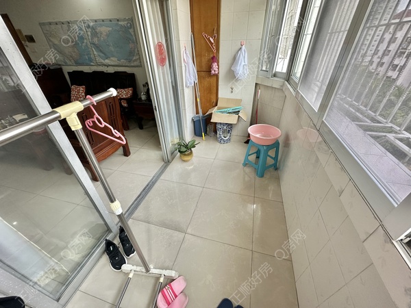 211C190D-4BFF-4126-AD6B-A55AF6D3B24C