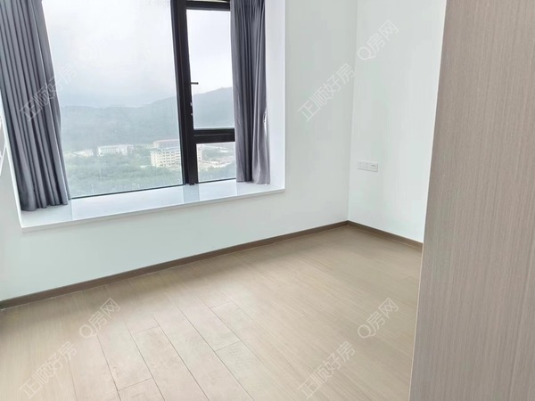 4cd6f5761a3fee7674a9a13162f8ec85