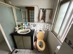 D1B5B592-E625-4599-B1FA-40635DE279CB