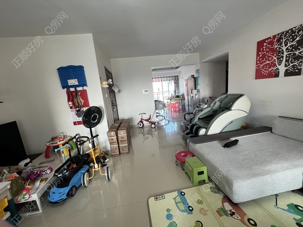 5E767035-3661-4E32-9606-3A1425616DF3