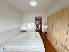 主卧
