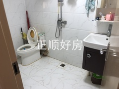07038D95-8784-47C0-8CE4-7A375DC4B201