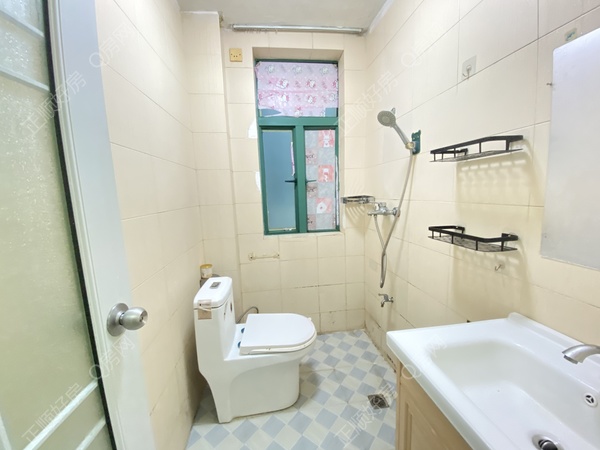 7588BA9D-F077-4FDB-808E-AAB287D61177