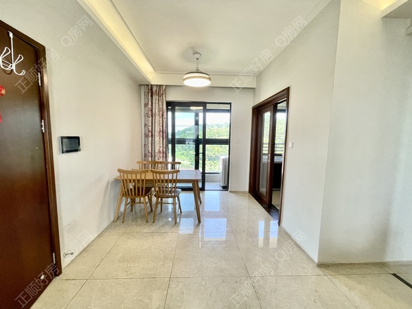 833D6936-0DA1-4463-A2FF-A27A3DF4E735