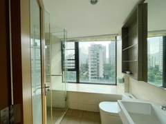 9F7395A0-3B67-4329-BBFC-4E3BD29FC671