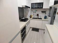 B110FDD5-6F78-4BD8-9B72-8F3858705F4A