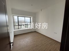 78E311CC-5478-40E4-8215-8F53E174945E