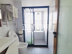 4693b393f06a62c778df8939ff75750b