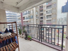 5716A26B-21A0-4515-8D99-542AE4969414