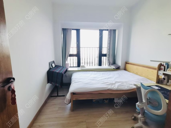 beb3efe82e882d92a9a2d9f63400a9be